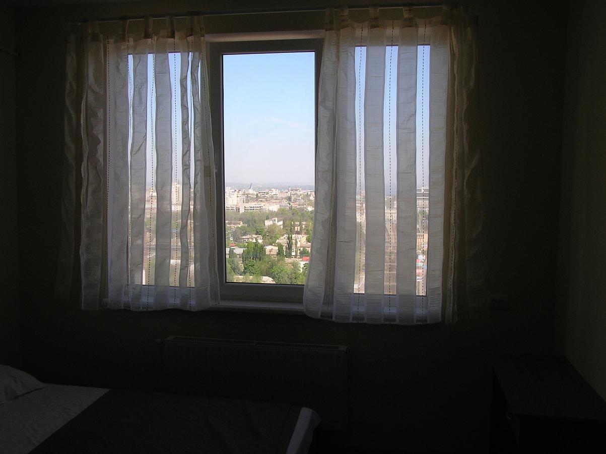 Orange Guest Rooms Одесса Экстерьер фото